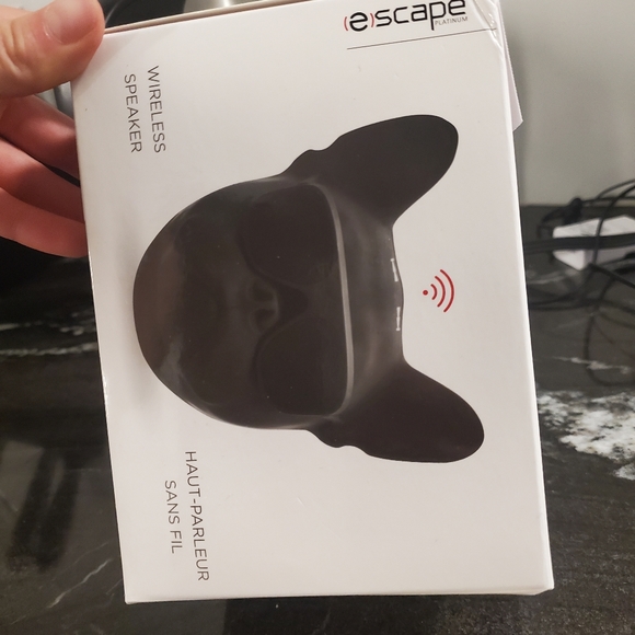 Wireless speaker - Picture 1 of 3